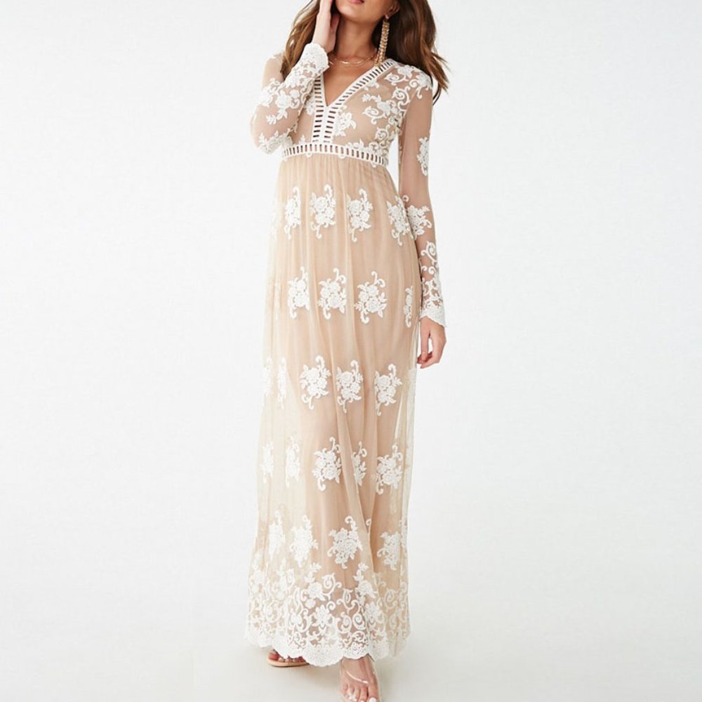 🎉HP🎉 FOREVER 21 SHEER MESH EMBROIDERED MAXI DRESS NUDE CREAM SZ M
